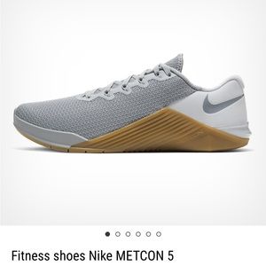 EUC Unisex 11.5 Nike Metcon 5 Wolf Grey White Gym Training Shoes- 1 Flaw Inside.